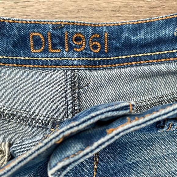 DL1961 Cameron Pin-Up Denim Cut Off Shorts 28 - Picture 6 of 8